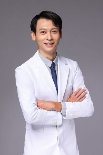 吳鎮宇醫師 照片