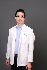 吳中文醫師 照片
