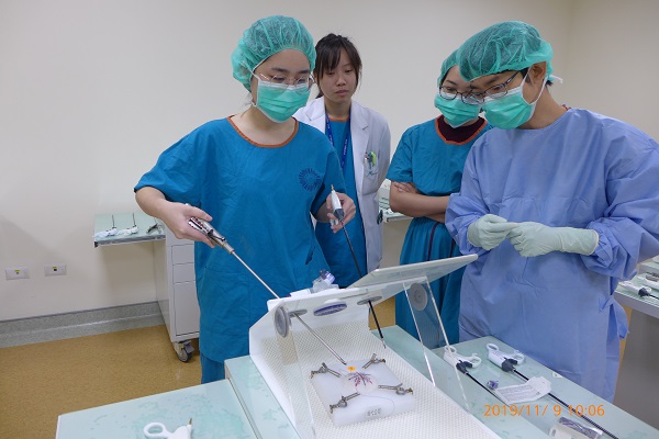 婦產部-內鏡手術訓練進階研習營(Dry Lab)