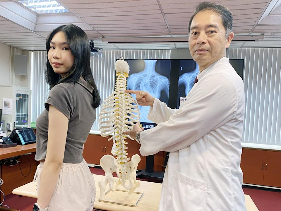 中榮脊椎機械手臂神救援