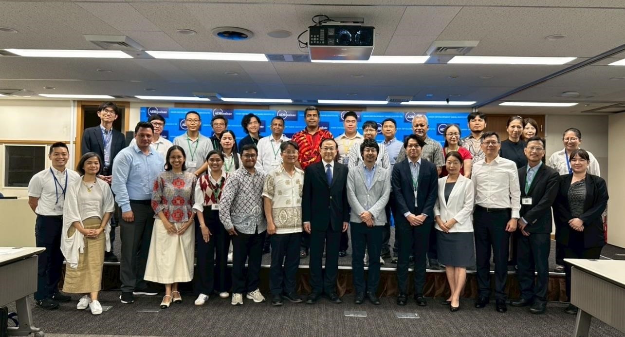 應邀於國合會/ADB/ADBI/JICA研討會-3
