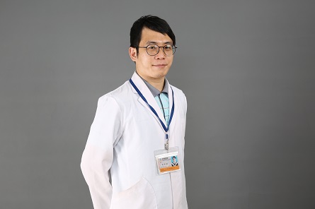 Dr. Hou's Photo