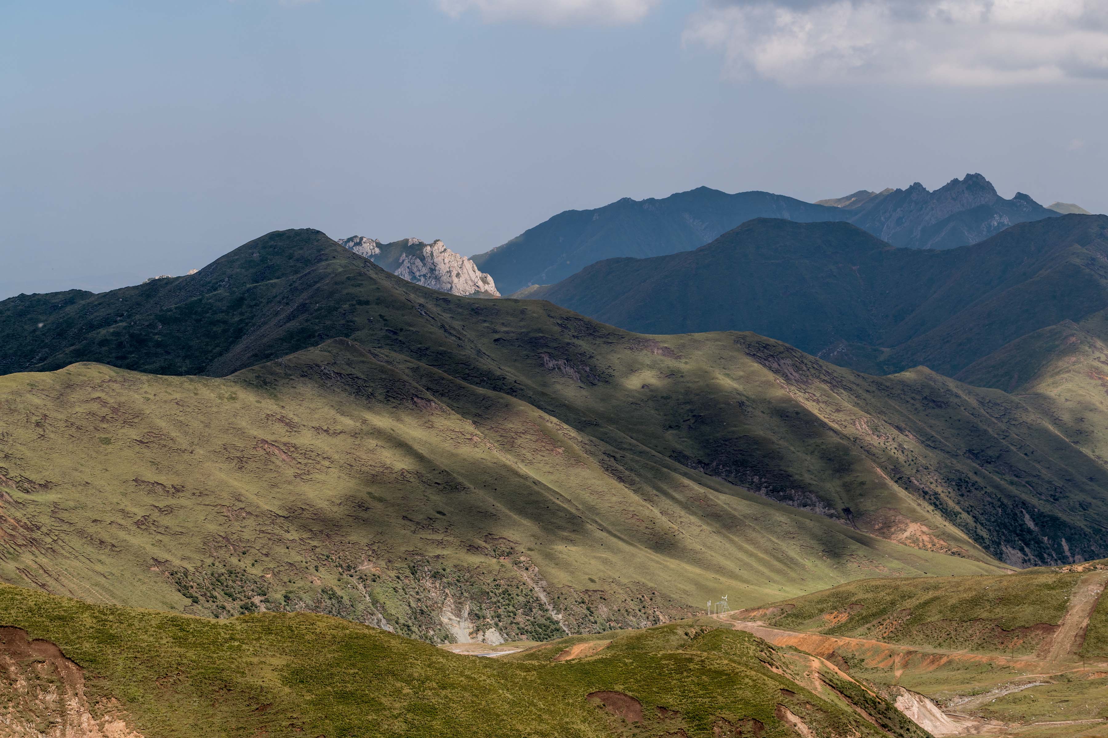 看不厭山