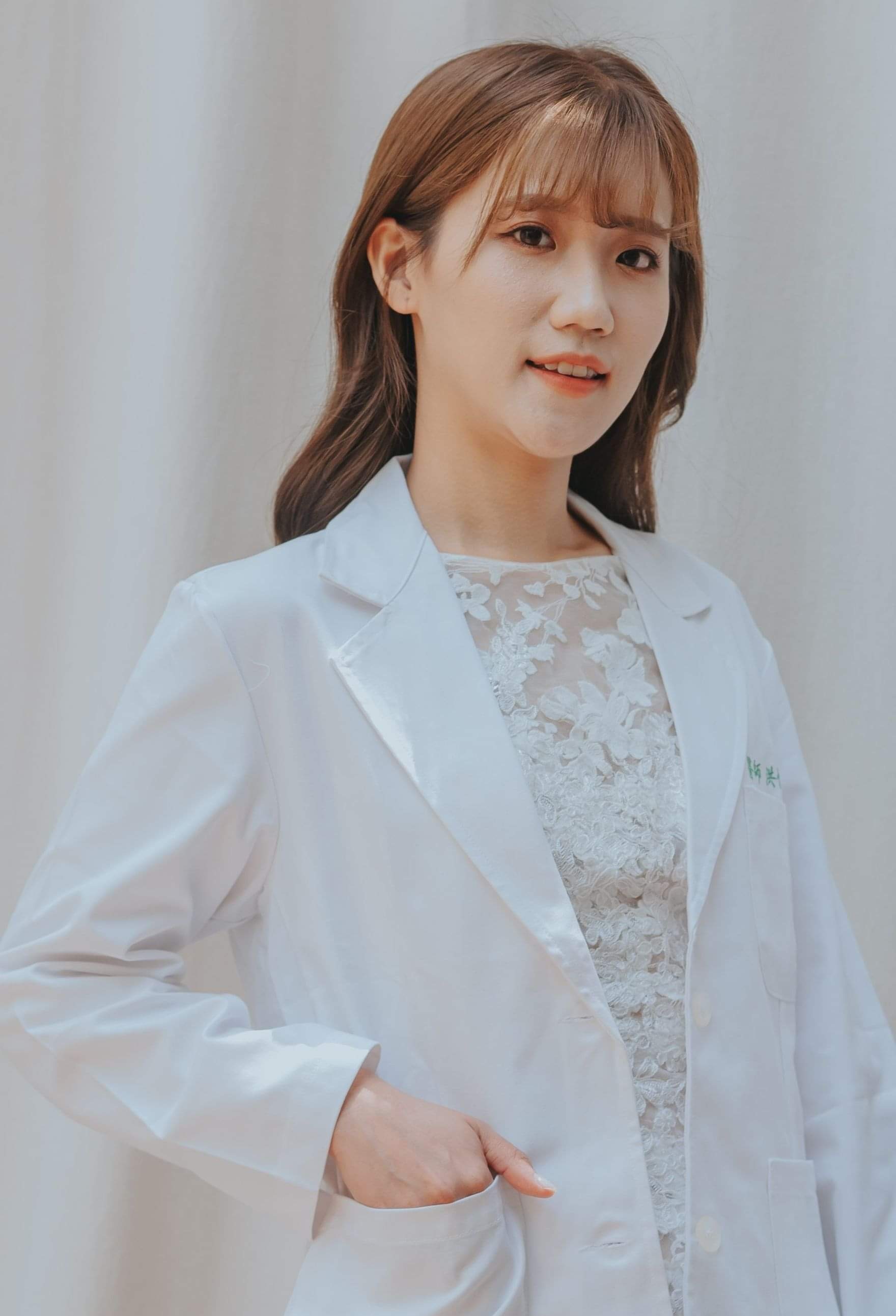 洪怡安