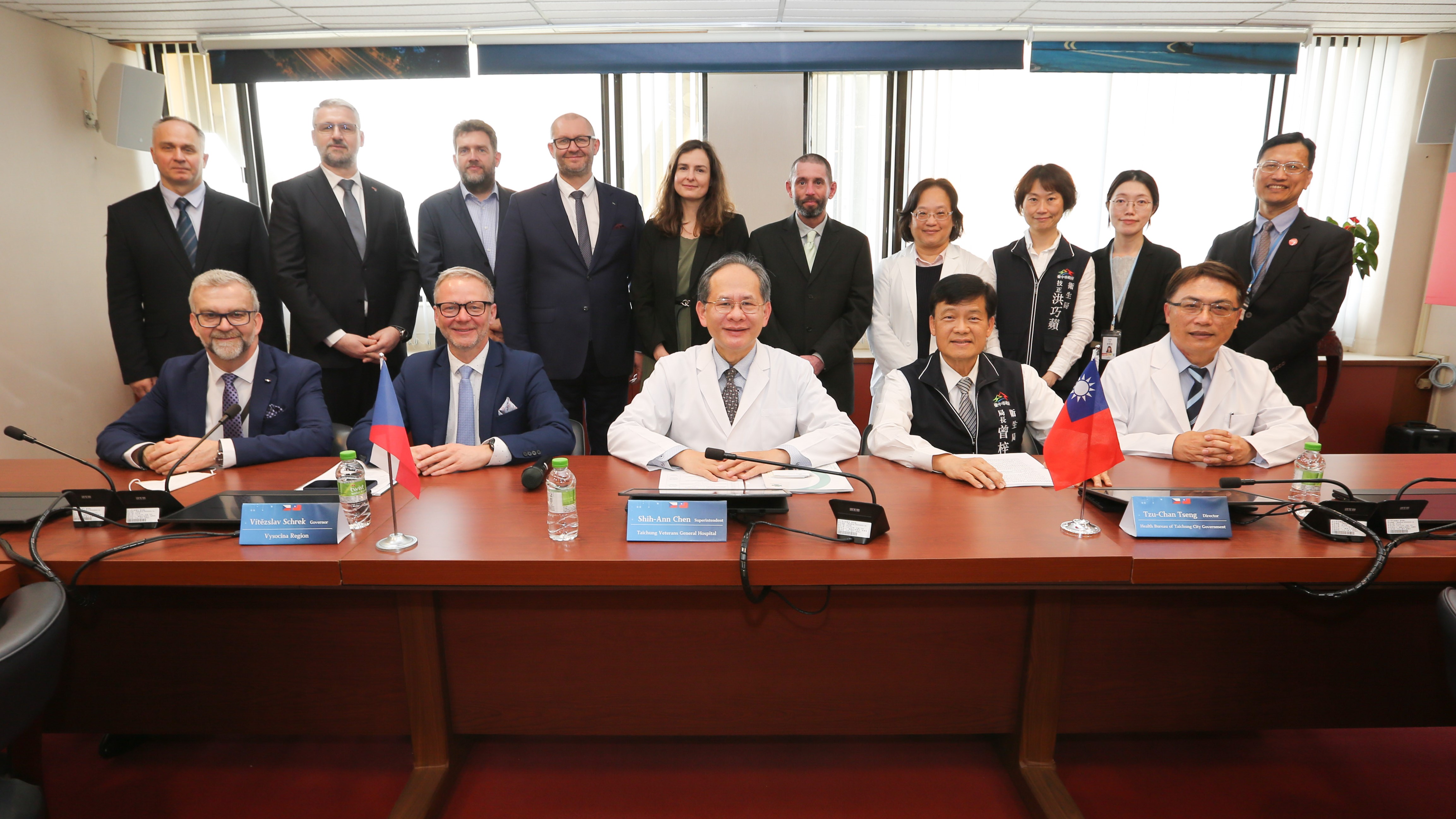 捷克維索齊納省長Mr. Vítězslav Schrek與其高層代表團參訪